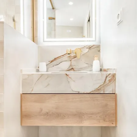 アパート Charming With Private Patio By Rems *