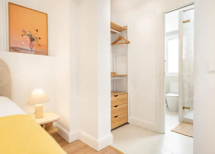 Daire Charming With Private Patio By Rems Málaga